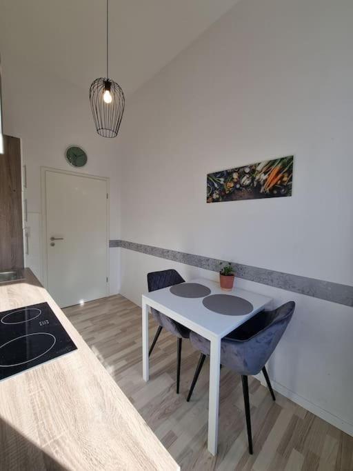 Ferienwohnung Direkt Am Suedstrand! Wilhelmshaven Exterior foto